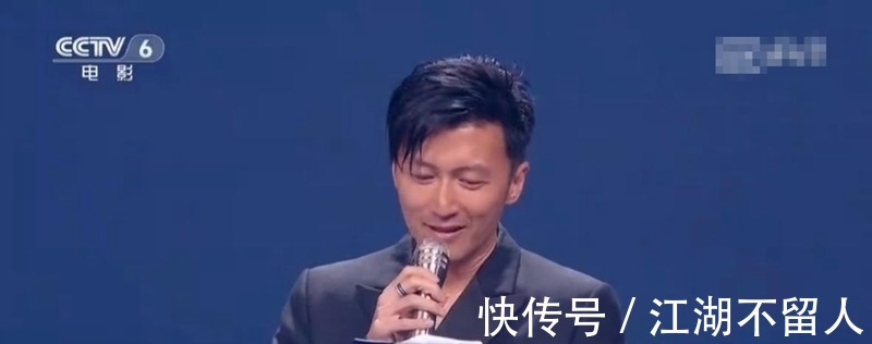 谢霆锋央视主持首秀，负责粤语播报，并未承担王菲出场的报幕