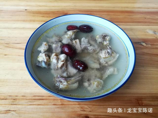 西兰花|妈妈来家里小住,女婿忙活一下午做5菜1汤,晒圈网友:胃口真好