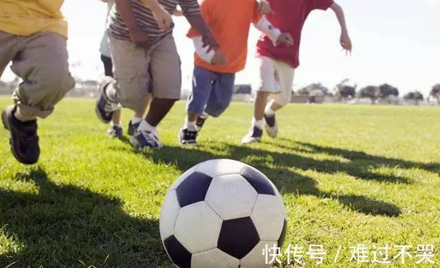 医生|15岁少年身高1米69,医生:初中生身高这样才“合格”,家长注意