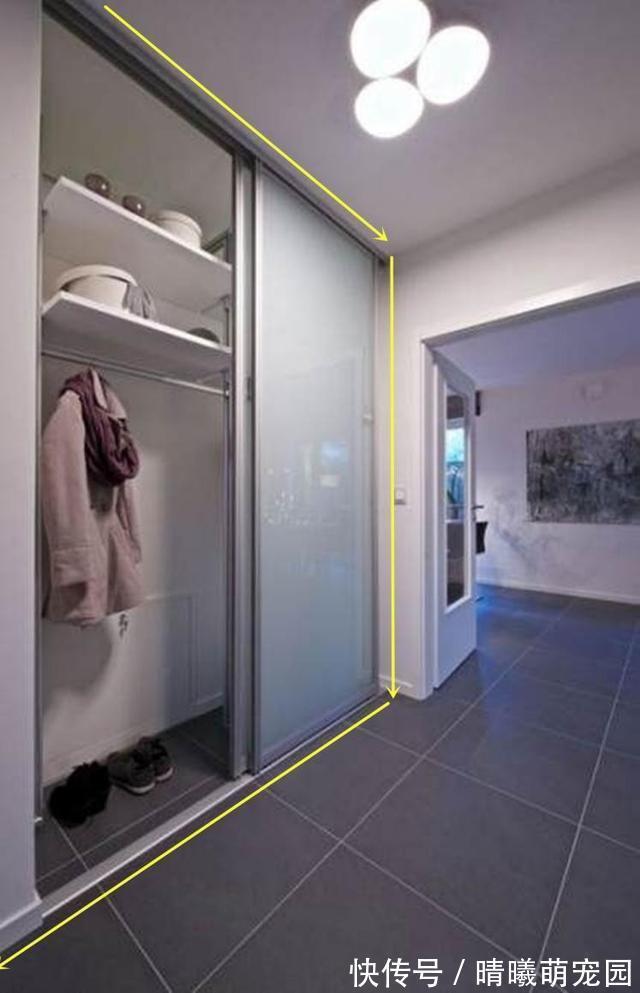 玻璃门|这脑洞我服了,用玻璃门隔出步入式玄关衣帽间,不用打柜收纳翻倍
