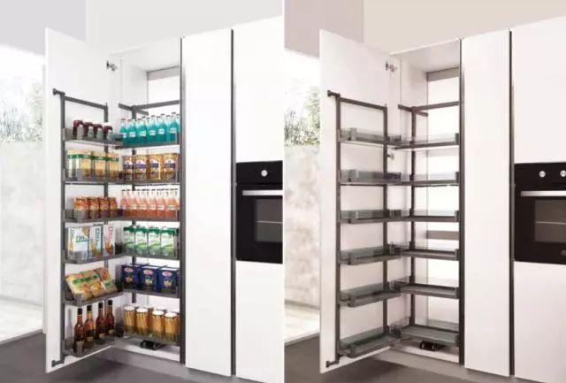 下拉篮|厨房别再乱收纳了!学国外给橱柜内设“小机关”,空间“多一倍”