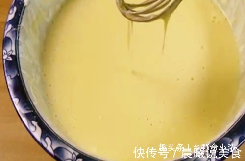 最简单的蛋糕做法,不用打发蛋白,几分钟就能完成,吃了还想吃