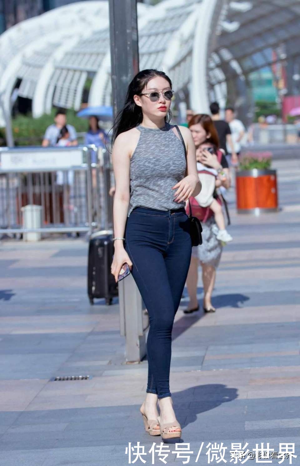 高跟鞋|微胖女生如何穿搭才能变得比较瘦和高，身材看起来有曲线美