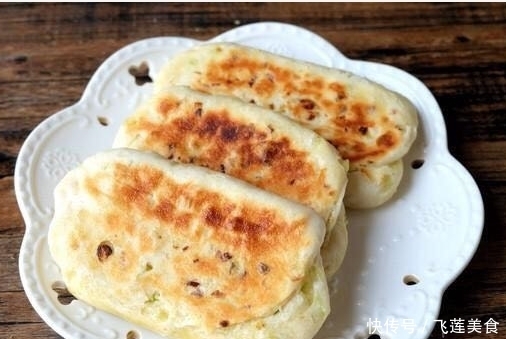 好吃|早餐爱吃烧饼,不醒面,外酥里软,喷香可口,比韭菜饼香,太好吃