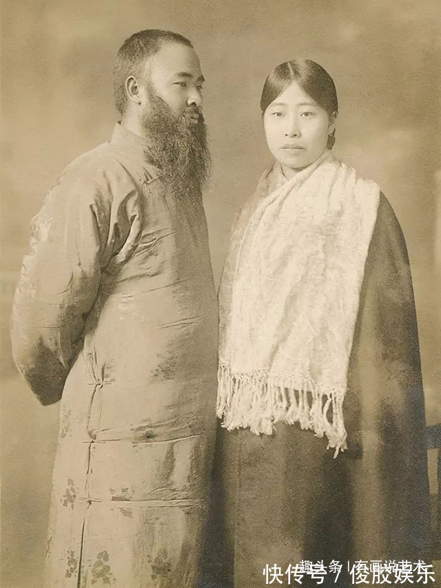 张大千$把小妾生的孩子留给原配带,自己和小妾一去不回,晚年自吞苦果