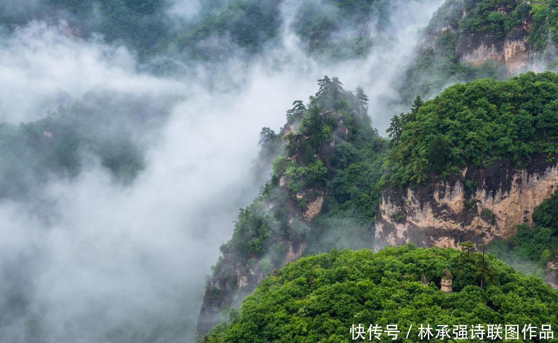 甘肃崆峒山美景