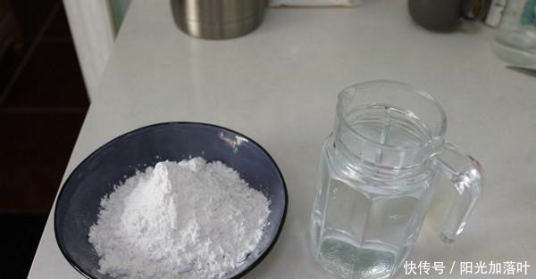 爱吃肠粉不用买,学会配方,在家也能做,爽滑细嫩比买的好吃