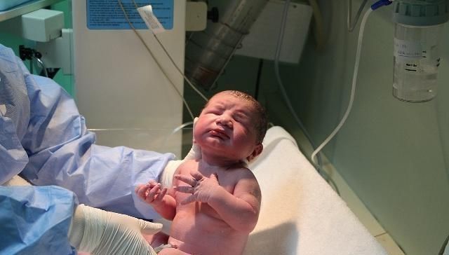 妈妈|宝宝一出生,报出的“体重”有这2个作用,很多妈妈还不知道