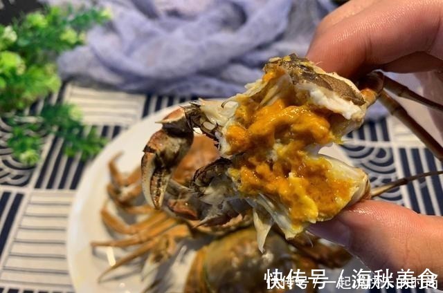 蒸大闸蟹，万万不能直接蒸，学会这一步，蟹黄不外流，肉质更鲜美