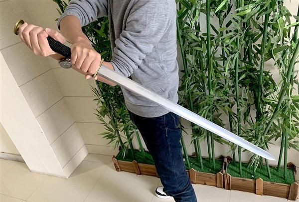 邀请函|Redmi Note 9发布会邀请函开箱：居然有一把真剑