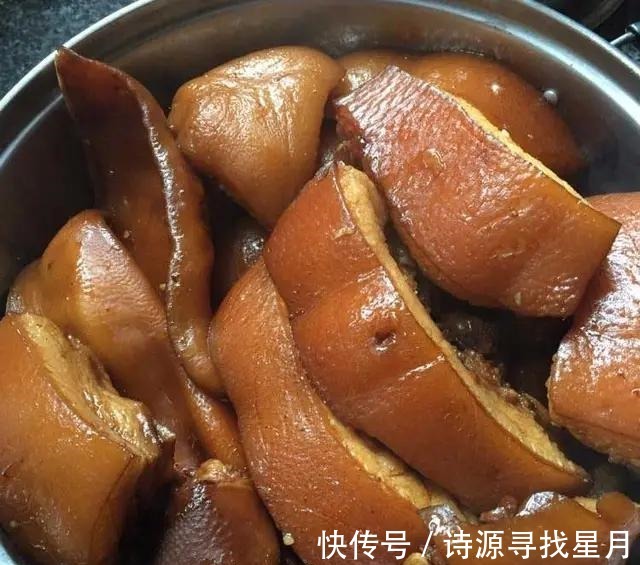 天气降温变冷,多给孩子做这道排骨玉米煲,既营养滋补又暖心暖胃!