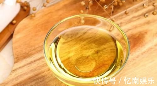 不饱和脂肪酸|大豆油、菜籽油、花生油……到底哪种更健康？答案揭晓，别再选错