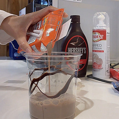 1分钟搞定超浓可可拿铁