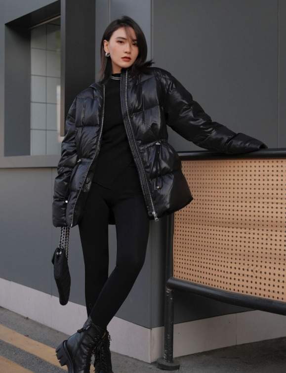 阔腿裤 冬季就该这么穿,时髦精们的“羽绒服”穿搭示范,减龄显瘦还时髦