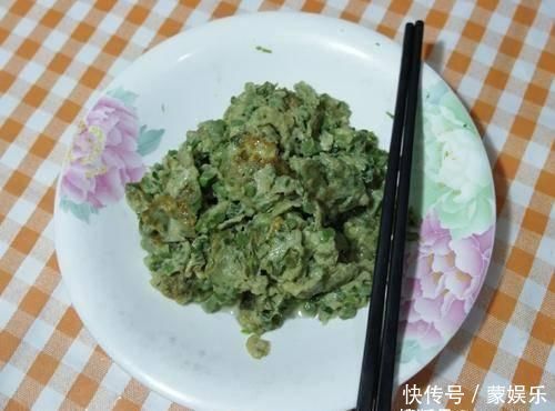 香椿炒鸡蛋,先炒香椿还是先炒蛋都错了,难怪口感不鲜美软嫩
