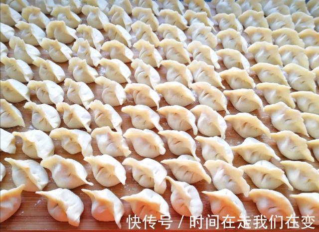 萝卜馅饺子有水怎么办焯水就错了，加点它萝卜不出水不变味