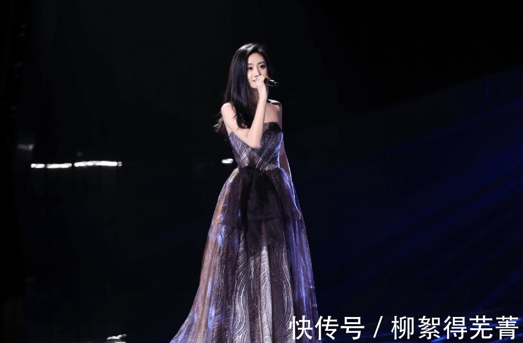 总冠军|中国好声音伍珂玥获年度总冠军，王靖雯稍显遗憾，姚晓棠意难平