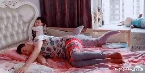 妈妈们|宝爸哄娃睡觉，醒后娃“丢了”，看到这样的反应，才知娃是亲生的