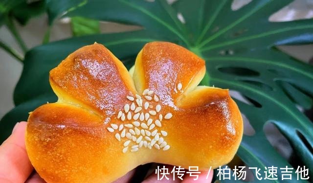 豆沙馅|孩子特别喜欢的小面包，细腻拉丝零失败，蓬松暄软口感好！