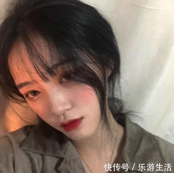 女生|13—18岁标准身高是多少还没到这个数的女生，可要拖后腿了