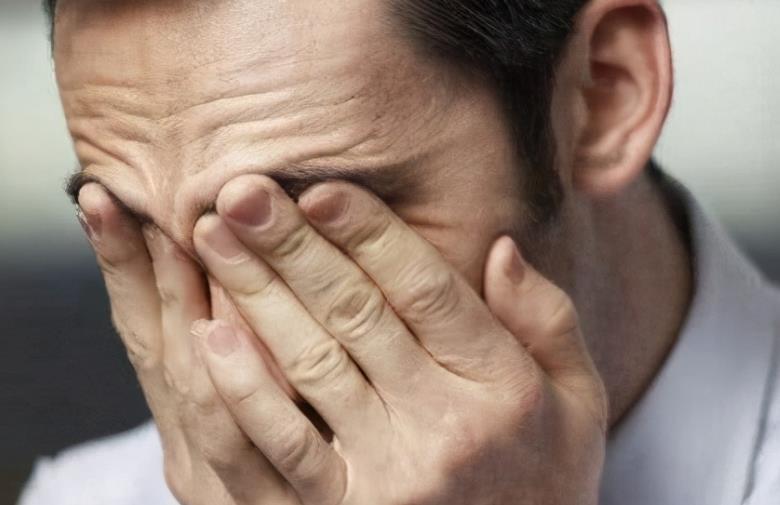 高血压患者|血压高的人，牢记睡前2不做和饭后2不做，医生表示对血压控制的好