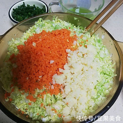 有爱暖心冬日必备养生菜猪肉白菜饺（上海版）