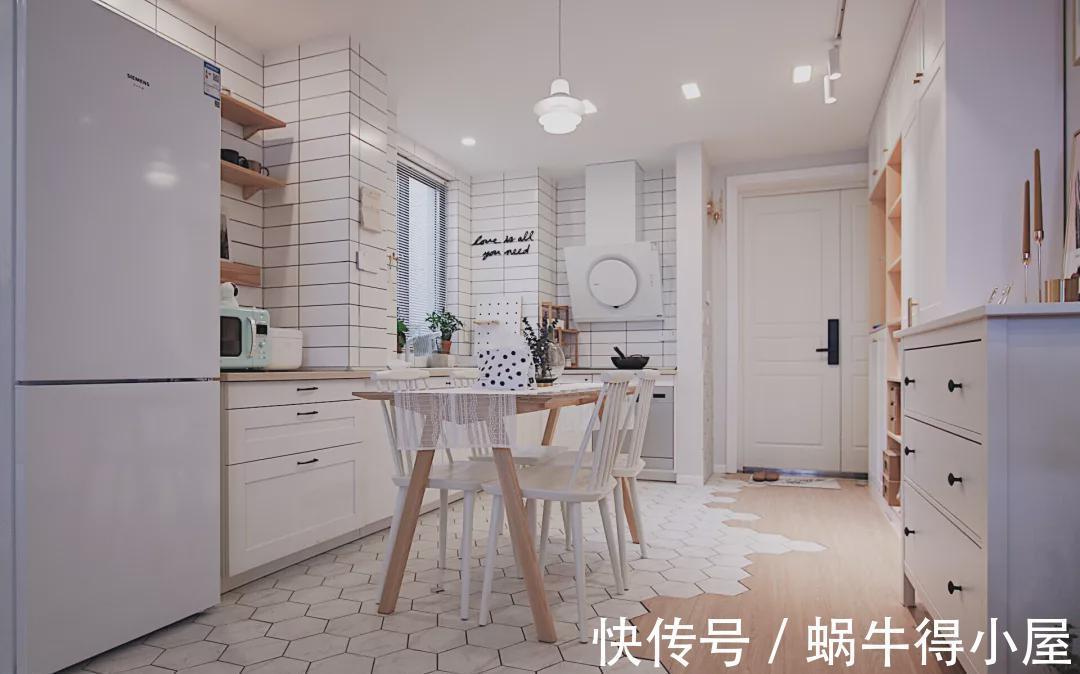 齐家云云|110㎡北欧原木风，这样设计在搭配几盆绿植，格局瞬间大了很多