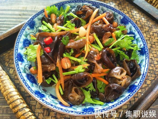 凉拌|夏天吃木耳正当时,教你凉拌木耳的正确做法,木耳好吃无异味