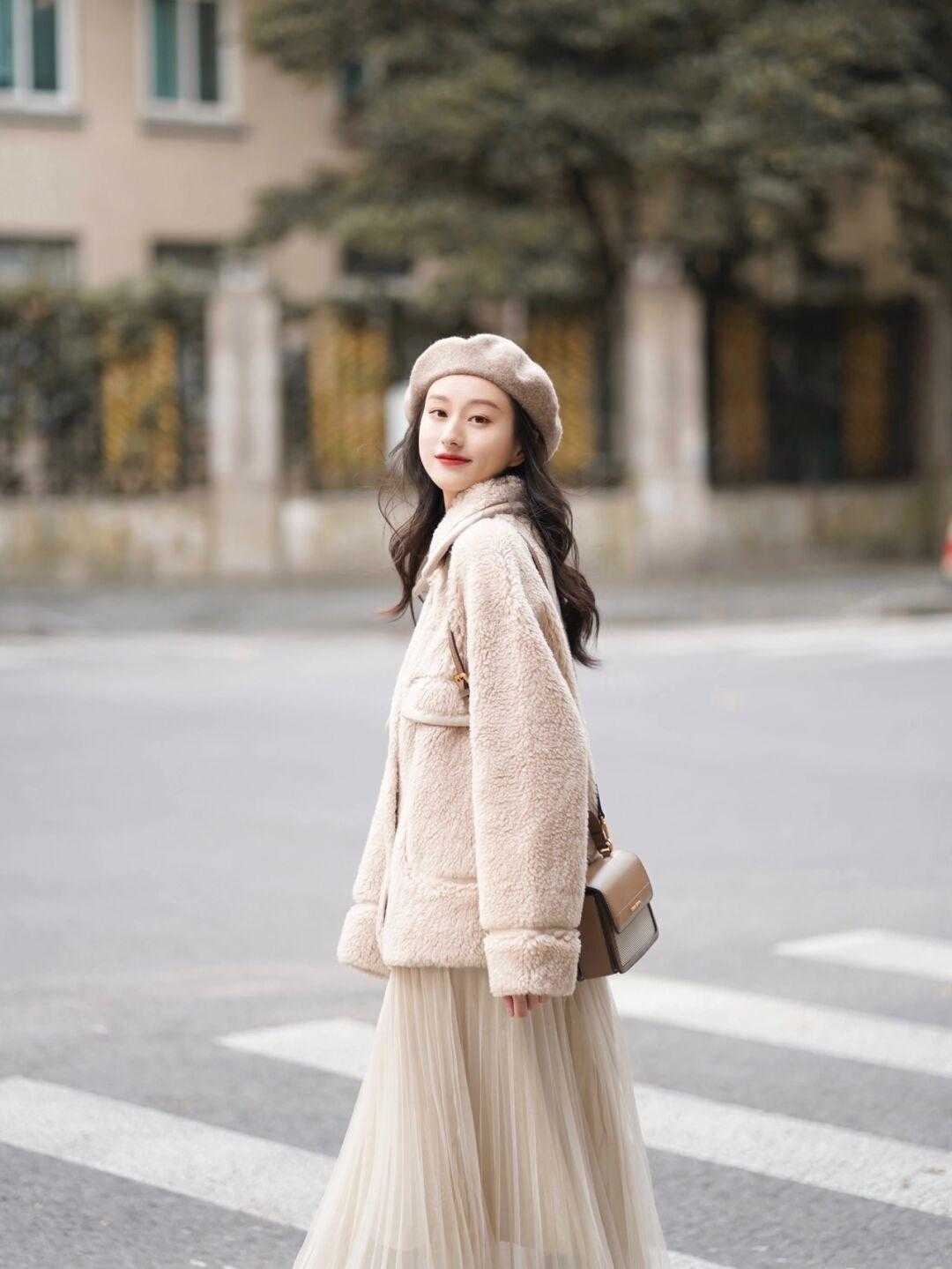 外套|寒冬的最强CP绝对是短外套+裤子,显高显瘦有气质,高级又时髦