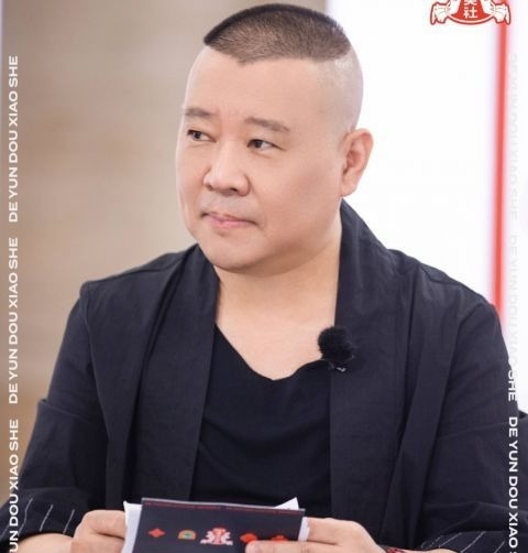 烧饼哭完孟鹤堂哭，师父郭德纲的一席话感人肺腑