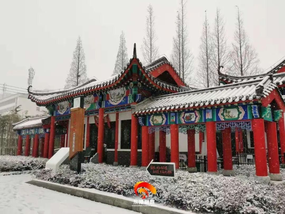 雪后，日照美成这样！最恣的是他们！