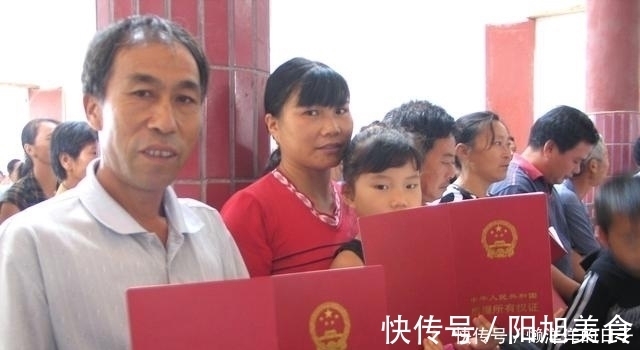 房产证|房产证上所有权人去世后，该怎么变更户主权威解答，建议收藏