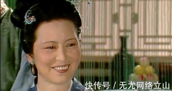 太太$凤姐和赵姨娘没什么利益冲突,可为何总是找赵姨娘的麻烦?