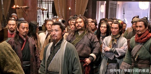柴进!水浒传中真正配得上“好汉”之名的只有4个人,其余都是邪恶匪类!
