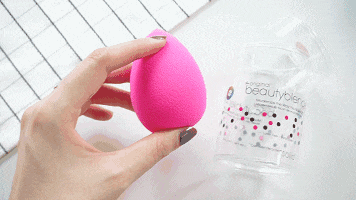 化妆刷|化妆刷VS美妆蛋,上妆效果哪家强?看完这篇你就不纠结了!