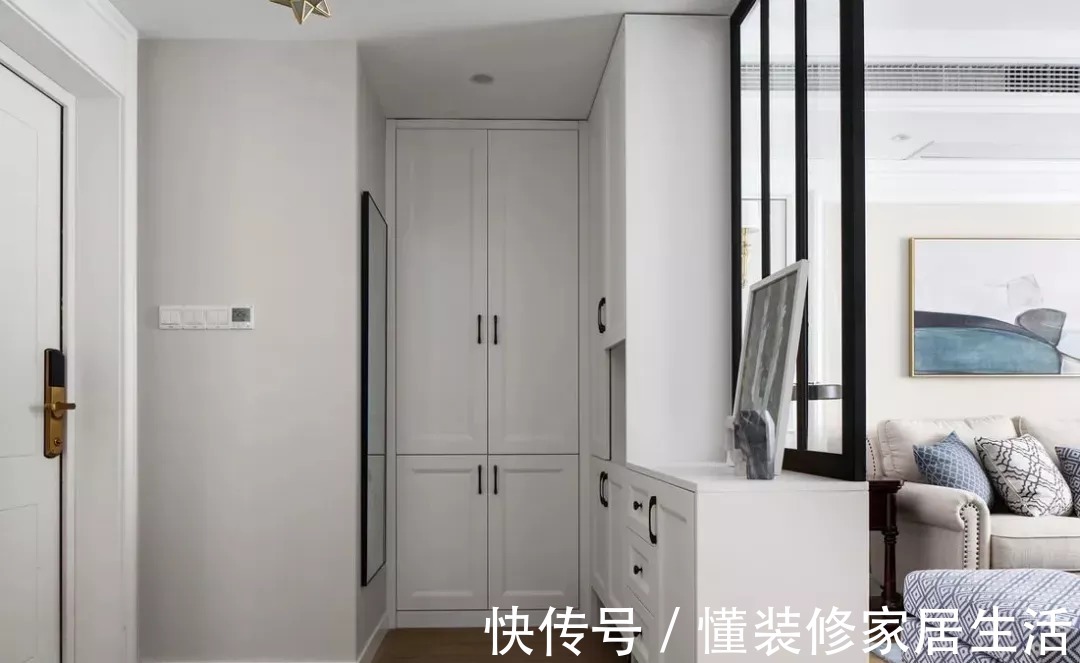 玄关柜|玄关只放鞋柜?落伍了!2022年流行这样设计