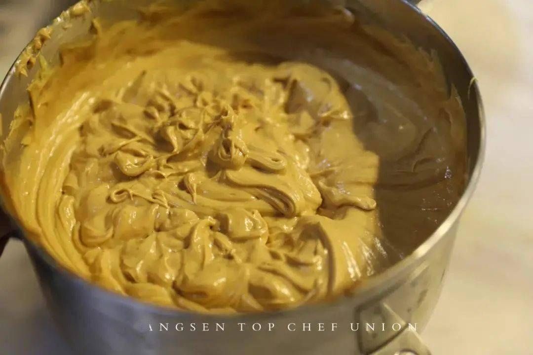 一次就能成功，入口即化的爆浆流心巨无霸泡芙！