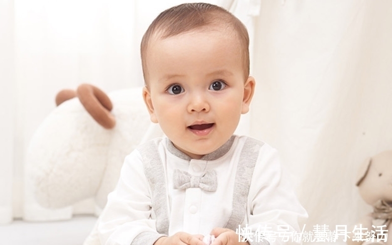 父母们|班主任:长大以后可能有出息的孩子,父母大多会有这3个特征