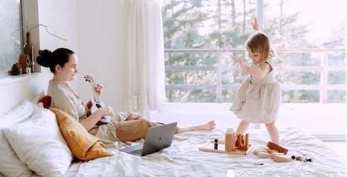 边角料|穷养的孩子会自卑?母亲给孩子买边角料蛋糕引热议,穷是原罪?