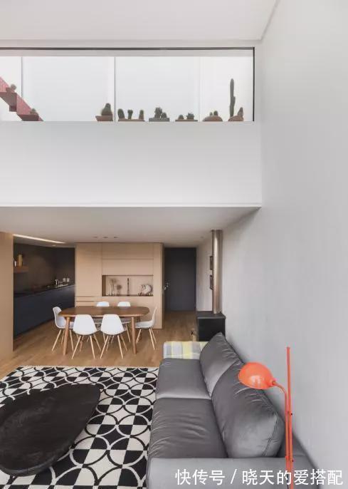 收纳|又是别人的房子,118平顶层复式加两节楼梯,双层露台直接变三层