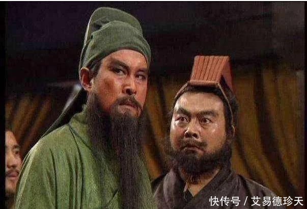 关羽|《三国志》里一个字道出真相, 关羽根本没用“青龙偃月刀”斩颜