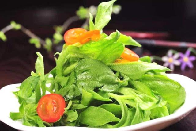 西红柿|爱美女性适合常吃3种食物,美容养颜,抗衰老,清除体内多余脂肪