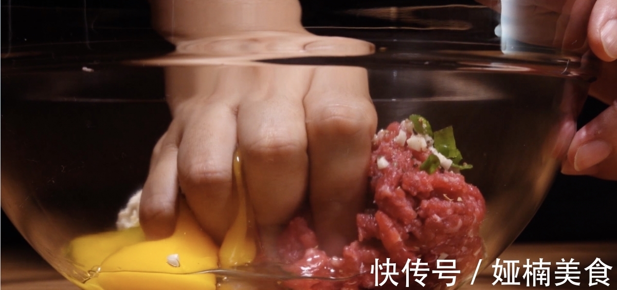 芝麻油|豆腐煎肉饼,减肥也能吃的低脂肉饼