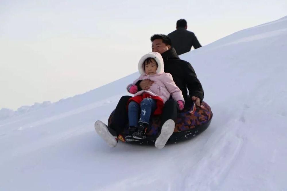 邂逅|这个冬天来金塔沙漠胡杨林，邂逅一场不一样的冰雪奇缘~