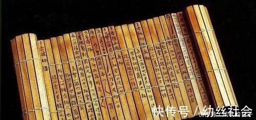 古墓!一本由盗墓贼从古墓中带出来的史书,颠覆了所有人的历史观!