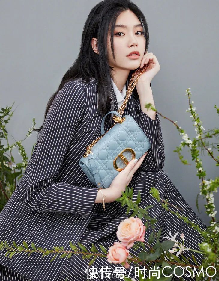 21年最招人爱的翻盖包，齐了