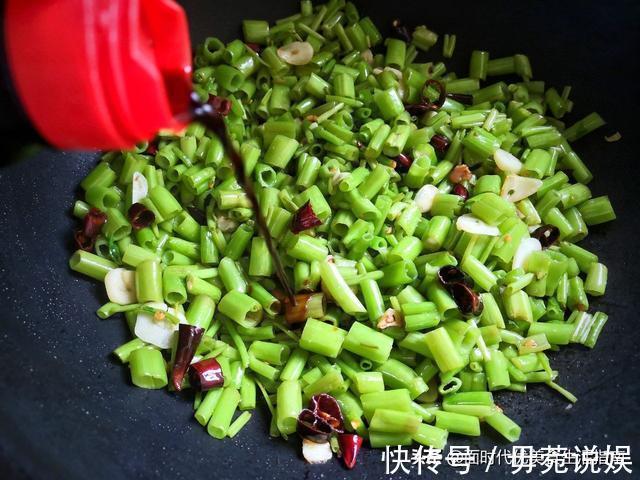 小面|入秋后,这碱性蔬菜要常吃,含钙量是南瓜的4倍,却才2元一斤