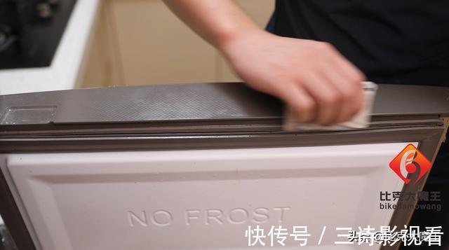 白醋|冰箱封条发霉了不用愁,一个小窍门教你轻松洗干净,方法简单省事