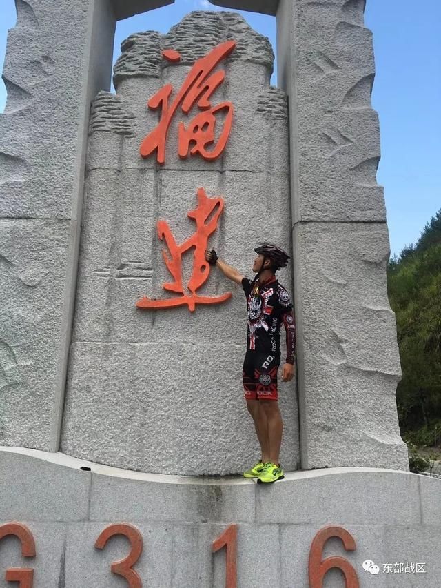 甜炸了！男中尉娶了女中士