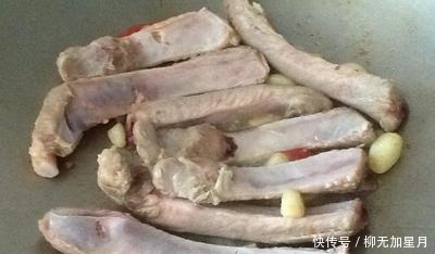  8款惹味下饭的猪肋骨菜式，肉香四溢，当宴客菜绝不失礼的美味